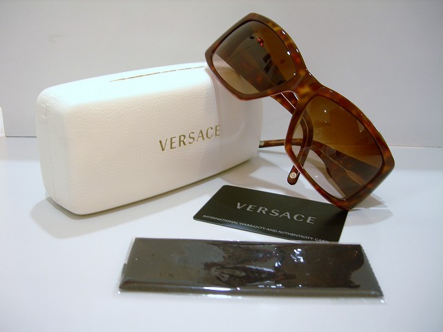 VERSACE-1