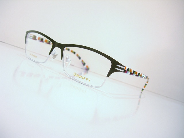 GRRIFFi-01