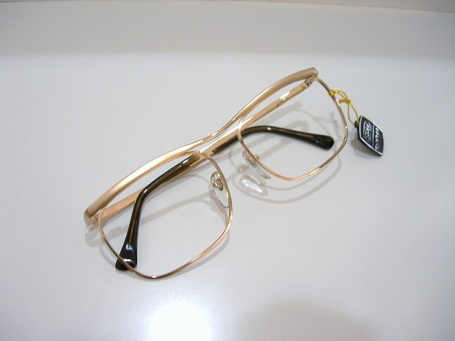 Rodenstock(ローデンストック)のカールトンと同型の Rodenstock(ローデンストック)のカールトンと同型の
