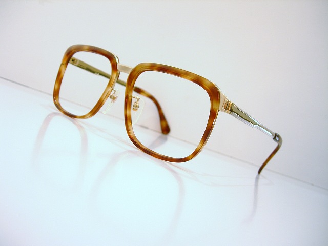 Vintage-01