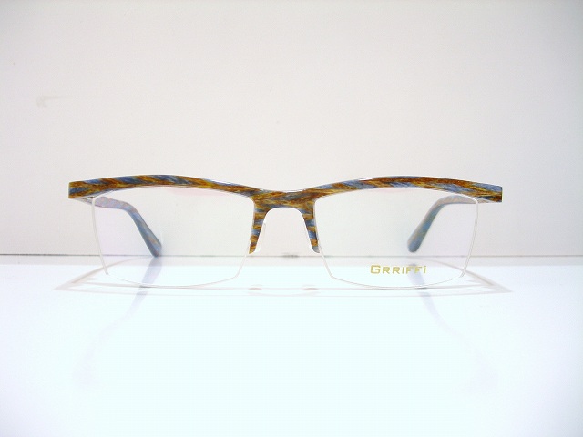 GRRIFFi-022