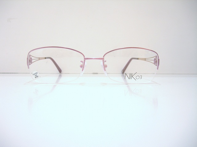 Nik 03-5