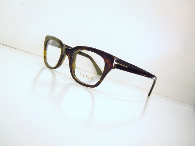 TOM FORD-1