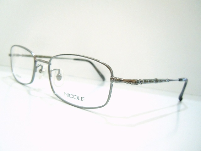 NICOLE-7