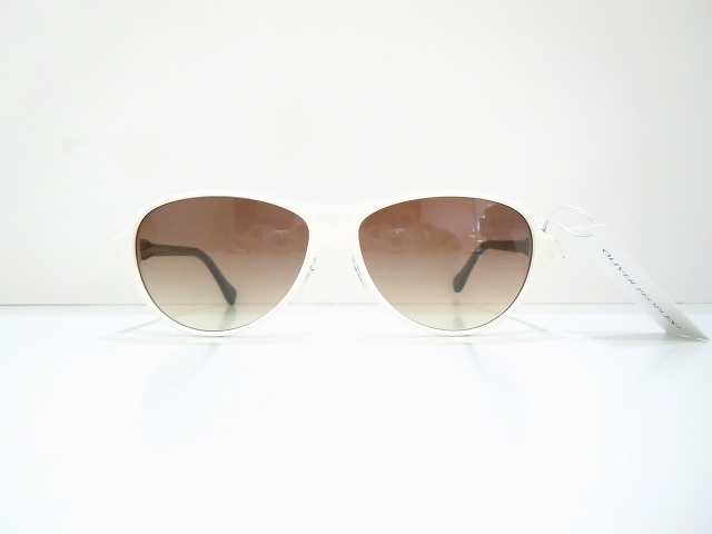 OLIVER PEOPLES-014