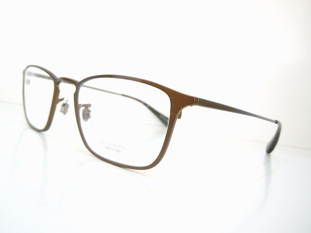 OLIVER PEOPLES-016