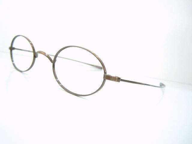 OLIVER PEOPLES-018