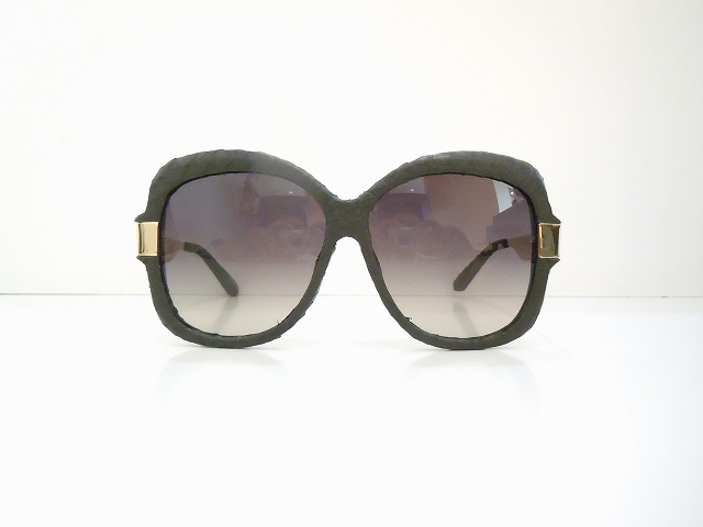 LINDA FARROW-3