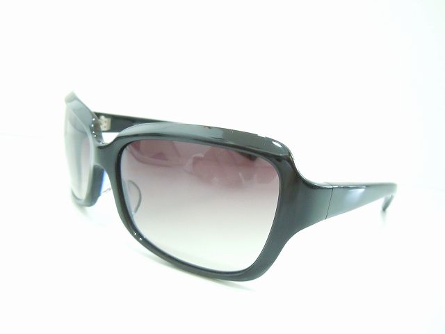 OLIVER PEOPLES-023