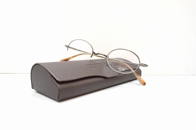 OLIVER PEOPLES-026