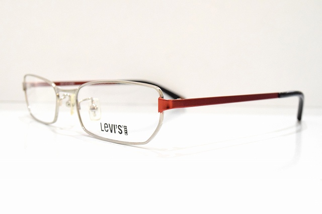 Levis-1