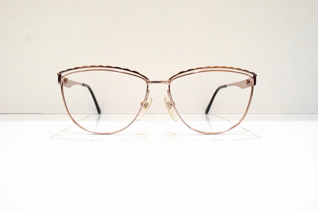 Karl LAGERFELD-022