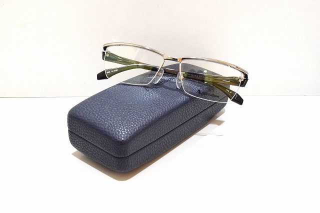 Aquascutum-010