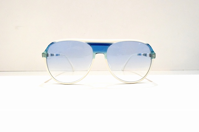 EYEVAN-4