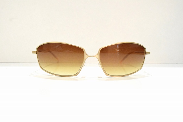 OLIVER PEOPLES-034