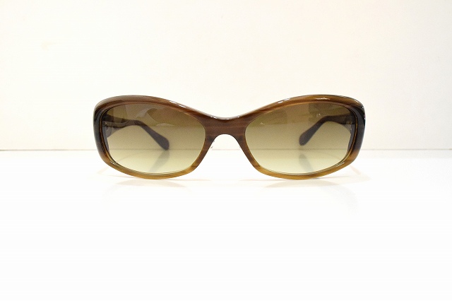 OLIVER PEOPLES-041