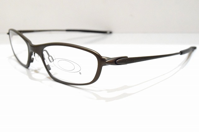 OAKLEY-3