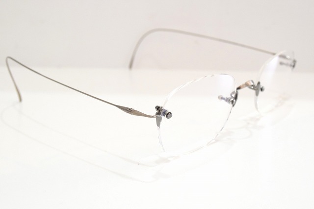 Lunor（ルノア）Classic Ⅵ Anatomic AS」のスクエアー型メガネ 