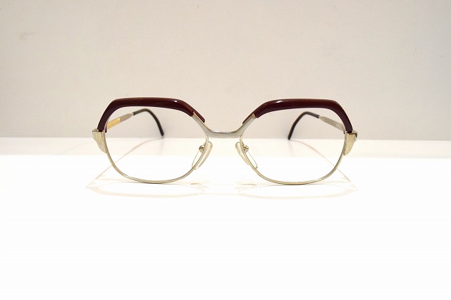 ESSEL-HOYA-010