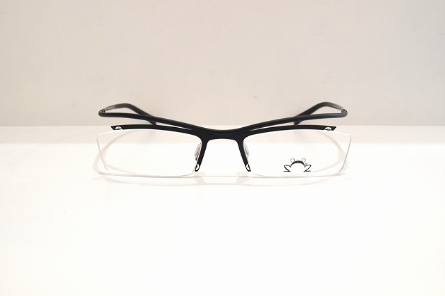 Eye'DC-028