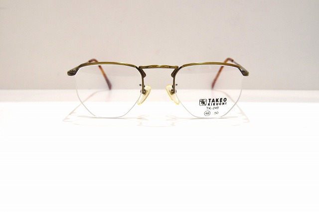 TAKEO KIKUCHI-018