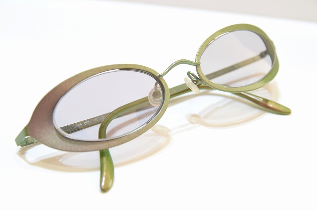 Eye'DC-040