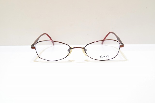 SAKI-4