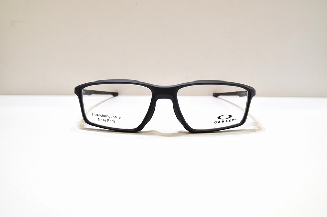 OAKLEY-6
