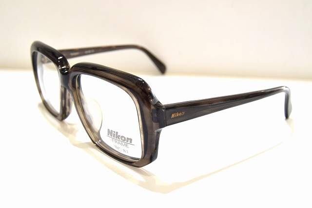 Nikon-013