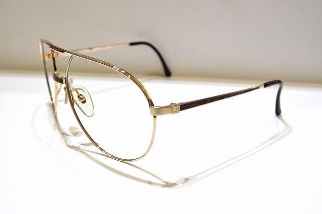 ALFRED DUNHILL-015