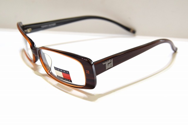 TOMMY HILFIGER-1