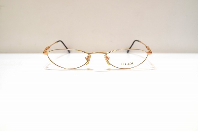 ESCADA-1