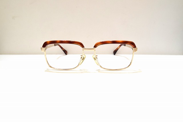 VINTAGE-055