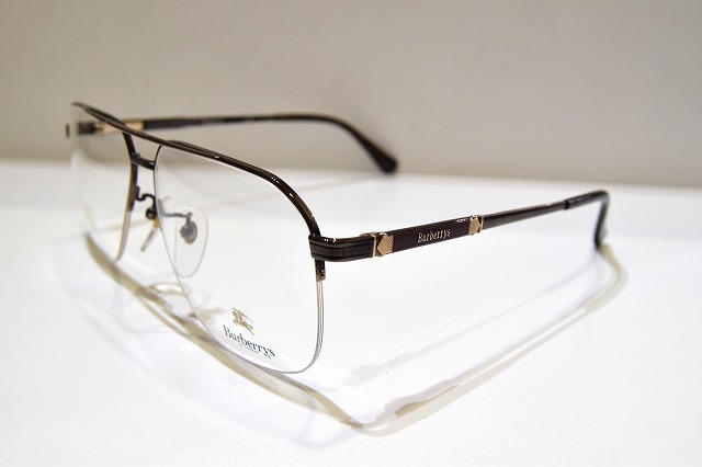 BURBERRY-030
