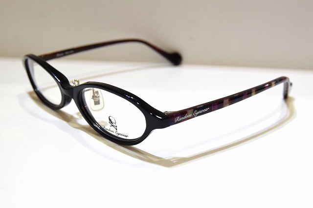 Randon Eyewaer-1