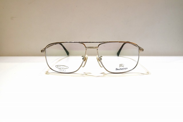 BURBERRY-033