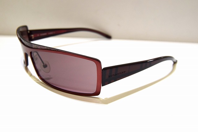 BURBERRY-032