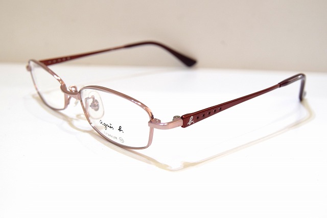 Agnes b-072