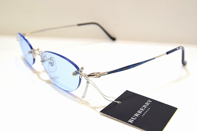BURBERRY-038