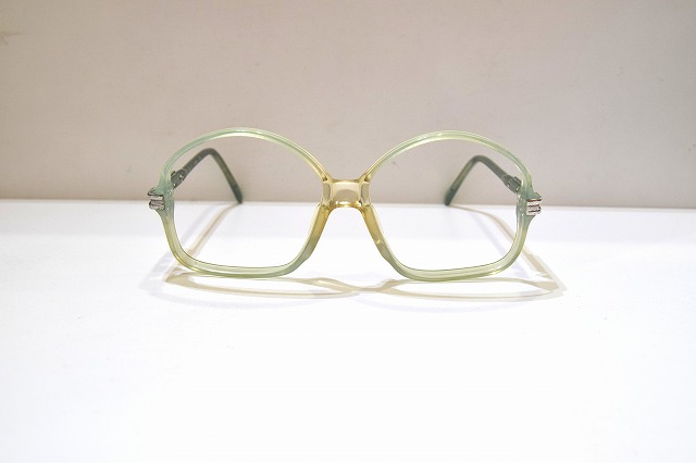 CAZAL-0186