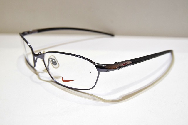 NIKE-011