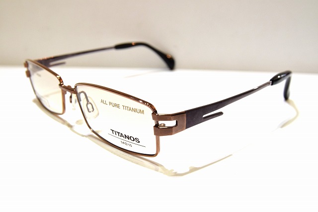 TITANOS-020
