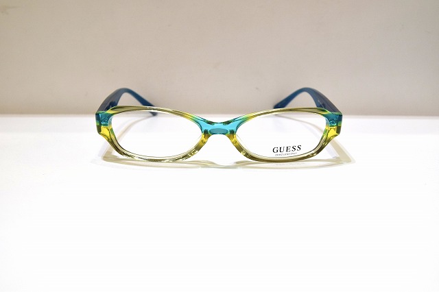 GUESS-8