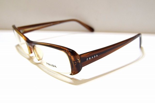 PRADA-017