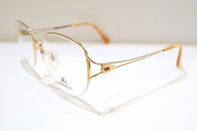 BURBERRY-042