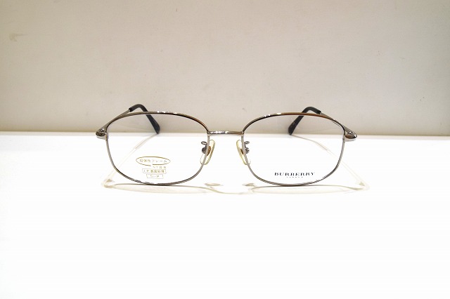 BURBERRY-044