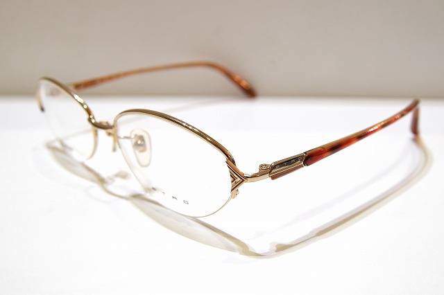 ETRO-011