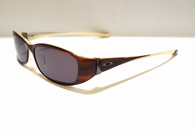 OAKLEY-015