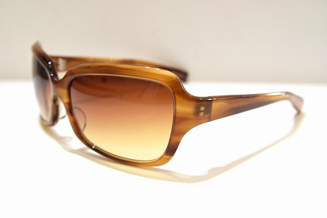 OLIVER PEOPLES-0116