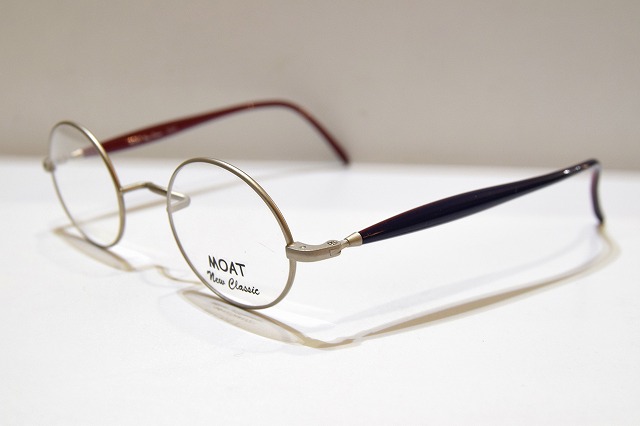 MOAT-021